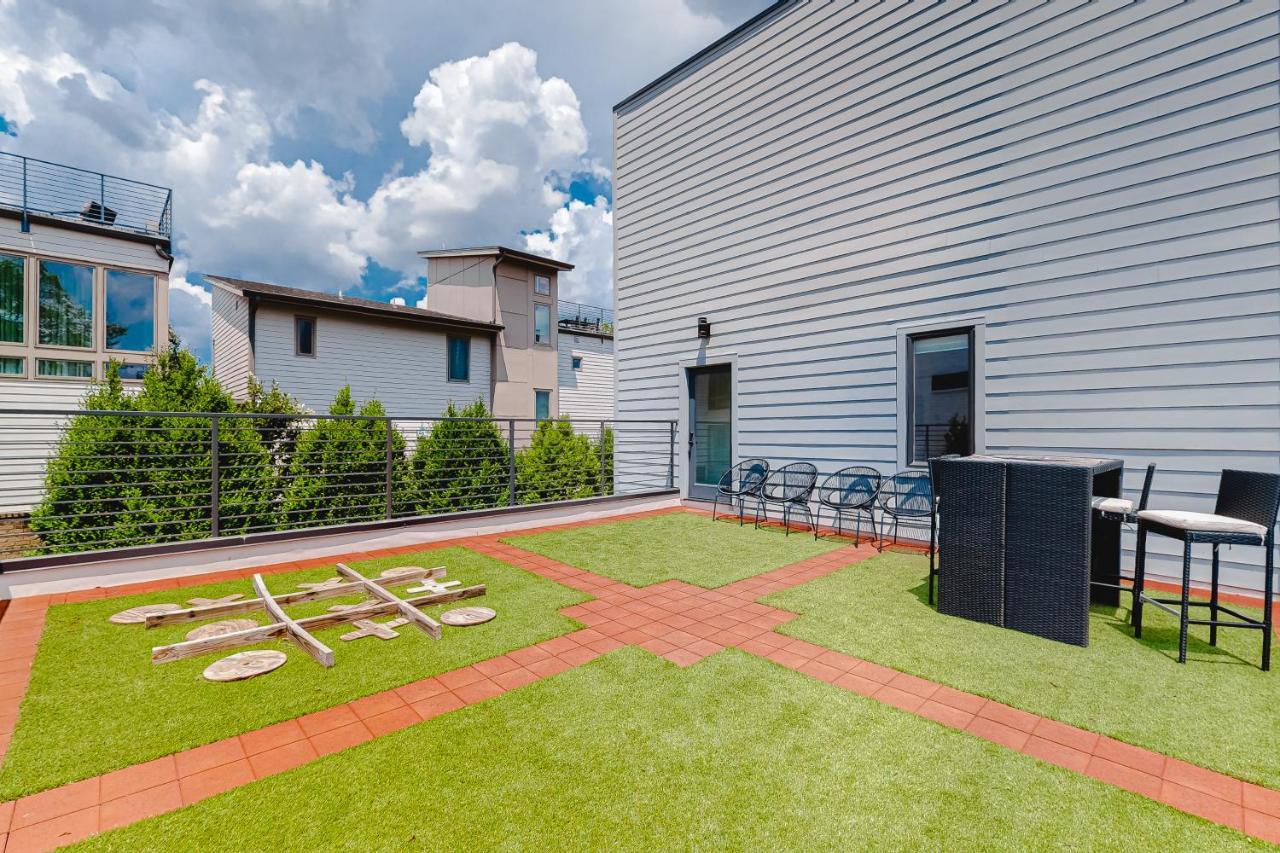 Fantasy Oasis Nashville